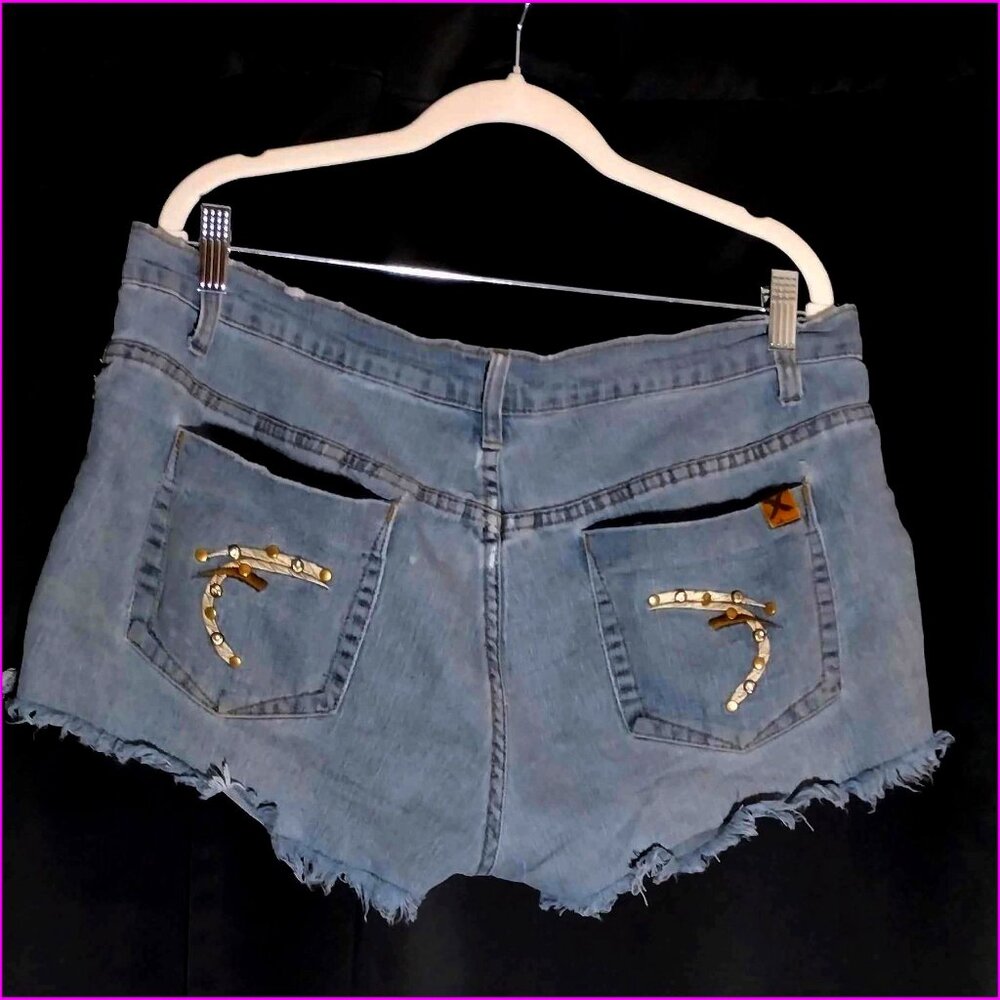 size 15/16 X-tasy daisy duke cut off shorts